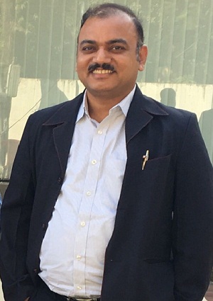Ajay Singh - VAMNICOM Alumini.jpg