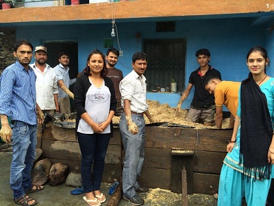 Divya Rawat with her team members.jpg